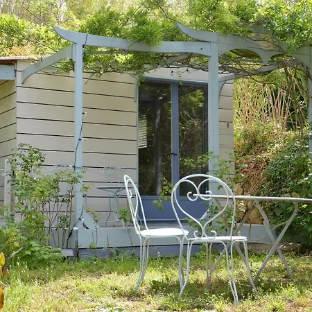 Le Calme Bed & Breakfast